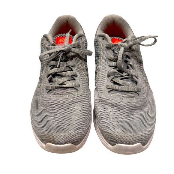 NIKE Women's Revolution 3 Running Tennis Shoe Size 9.5 - Picture 2 of 6